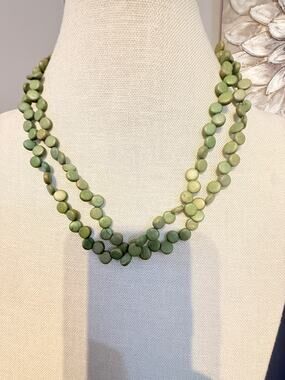 Vintage Double Strand Green Stone Bead Necklace 20”